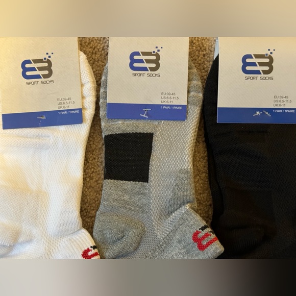 7 pairs Youth Sports Athletes Socks - Picture 5 of 5